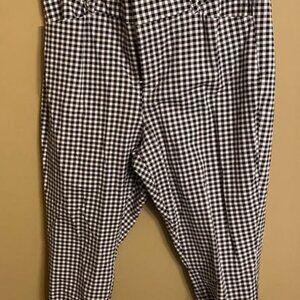 Old Navy Black and White Checkered Pixie Pants